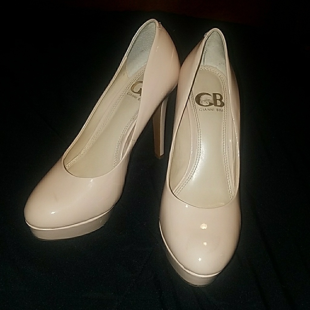 Gianni Bini Pumps